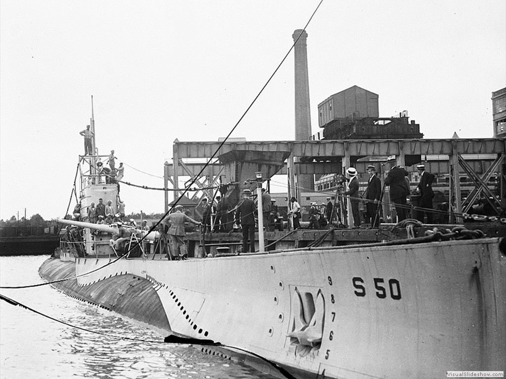 USS S-50 (SS-161)