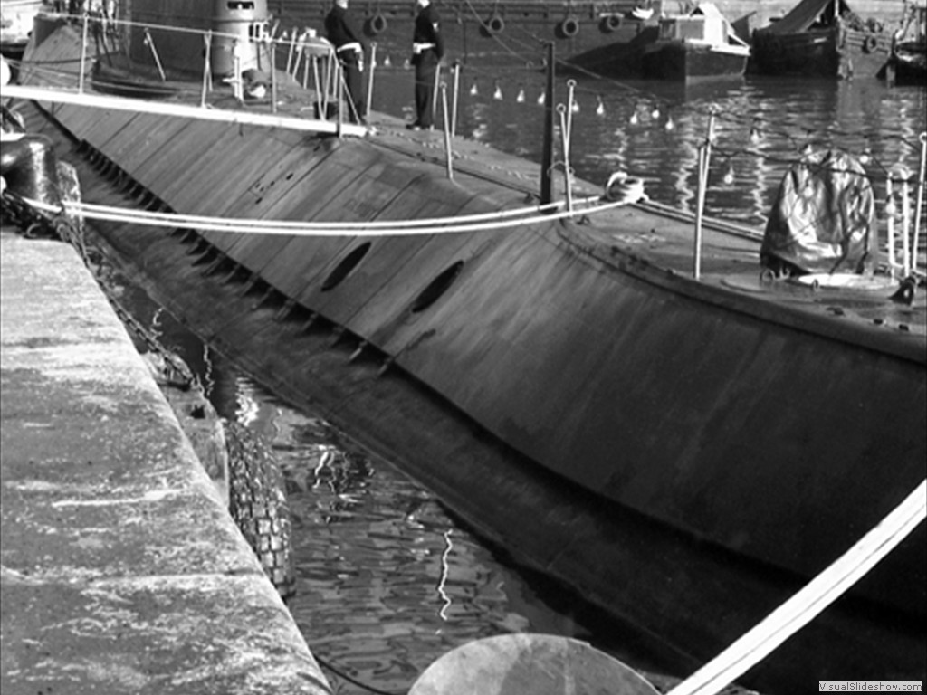 USS Trout (SS-566)-3