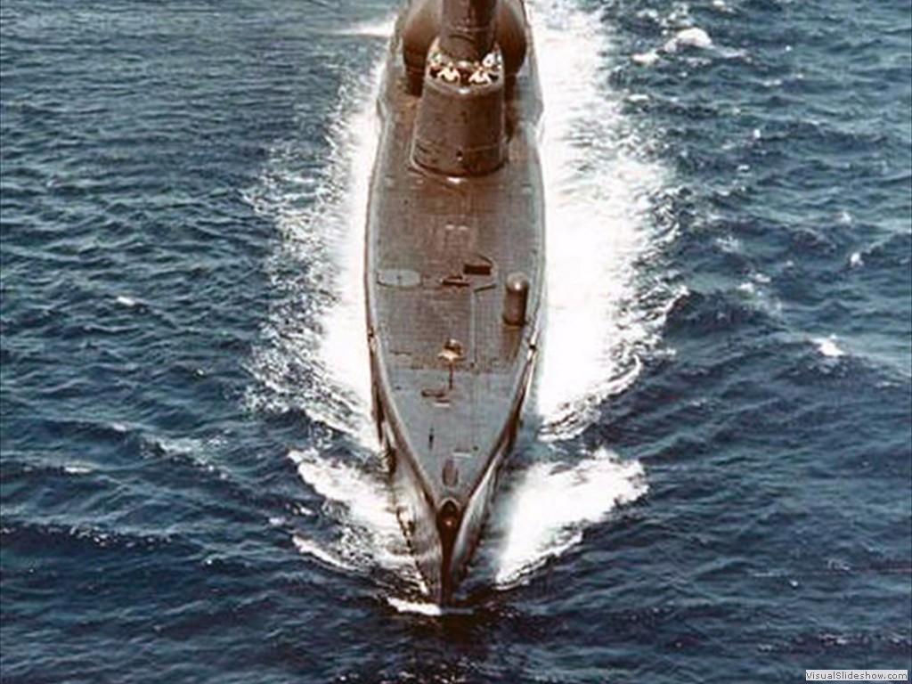 USS Tunny (SSG-282) underway March 1953